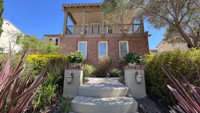 Building Photo - Luxury 4 Bedroom Home in La Costa Greens