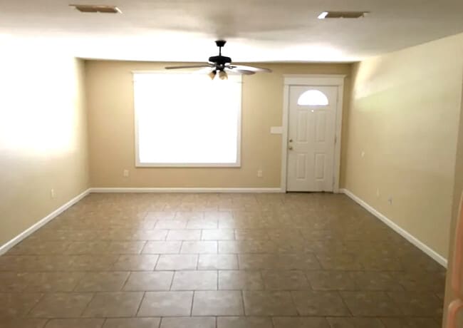 Foto del edificio - 3615 Clemens Rd