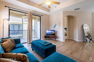 Building Photo - 135 Calle el Jardin