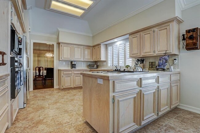 Building Photo - 16302 Glacier Brook Ct