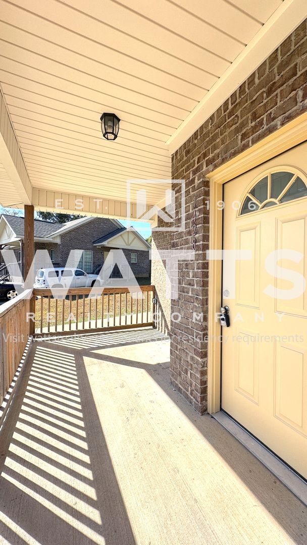 Foto del edificio - 1434 Magnolia Dr