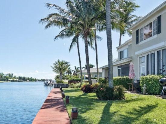 Foto principal - 1077 Kokomo Key Ln