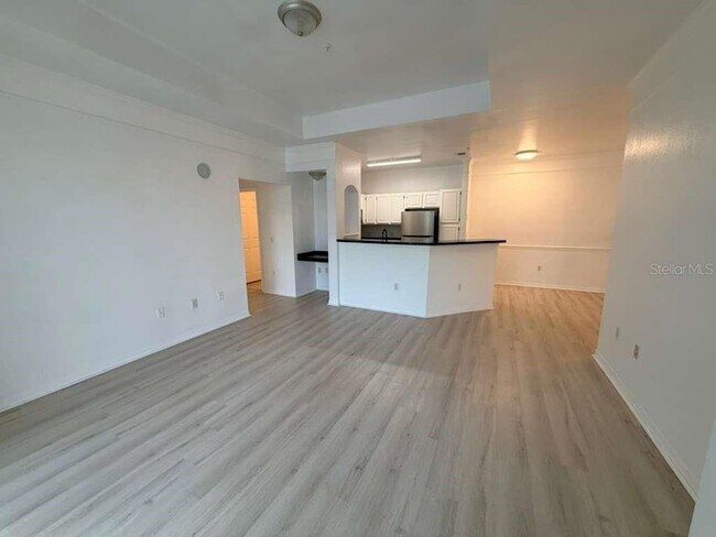 Foto del edificio - 6413 Astor Village Ave