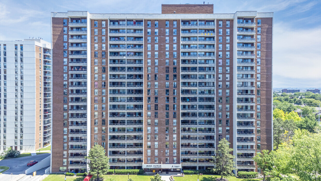 Primary Photo - Ross Towers