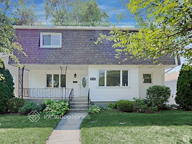 Building Photo - 9722 S 51st Ave