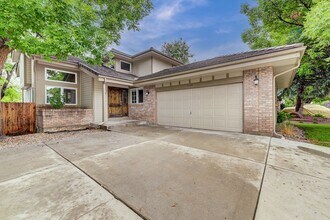 Building Photo - 3369 S Tulare Ct