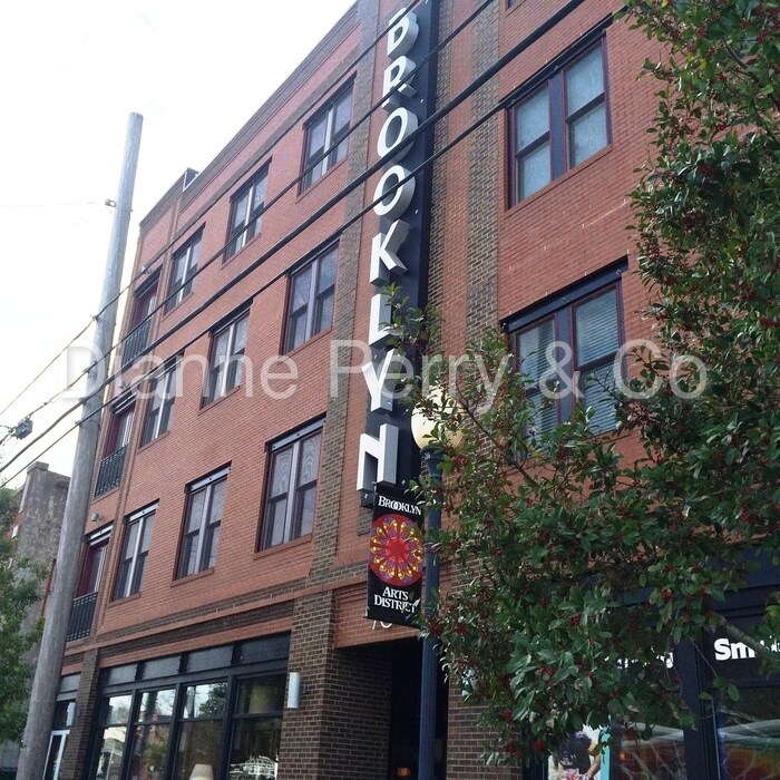 Primary Photo - 709 S 4th St