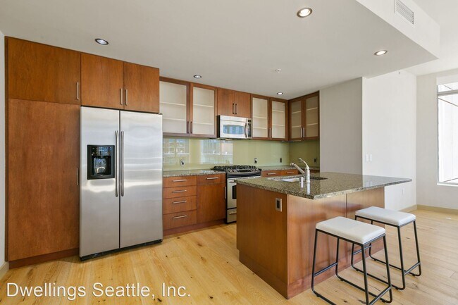 Foto del edificio - 2 br, 2 bath House - 2121 Terry Ave, #N1405