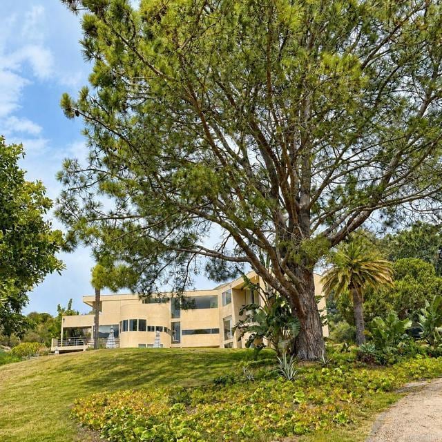 Building Photo - 3790 Arroyo Sorrento Rd