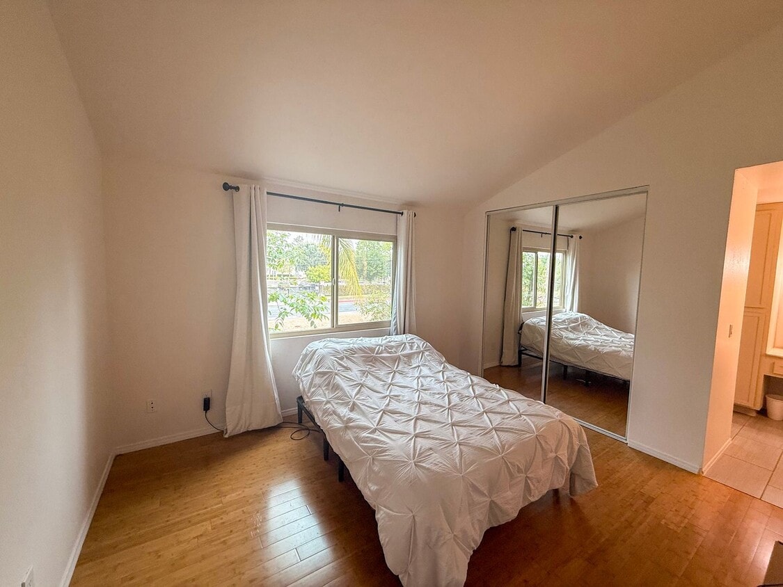 Welcome to your ideal rental in West Redla... - Welcome to your ideal rental in West Redla...