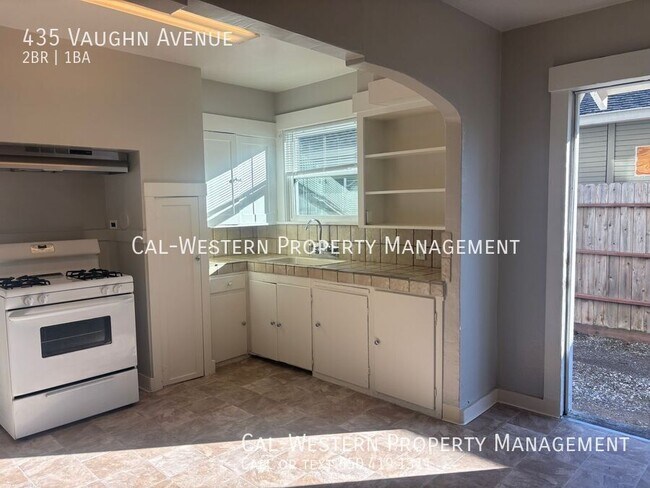 Foto del edificio - 435 Vaughn Ave