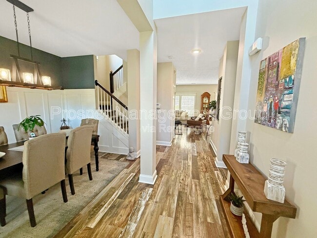 Foto del edificio - 578 Carters Grove Rd