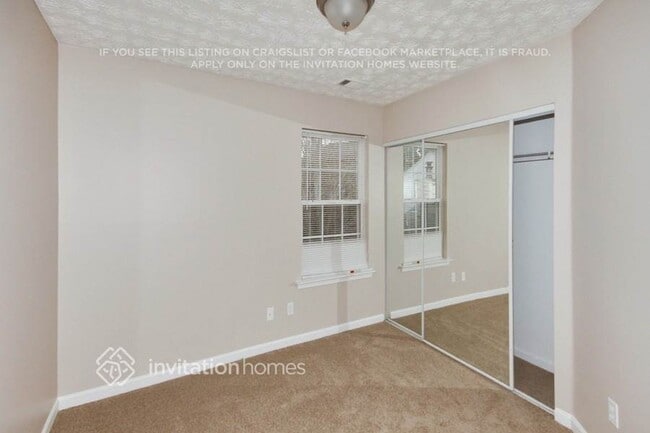 Building Photo - 866 Windcroft Cir NW