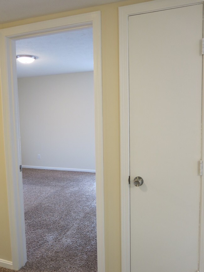 Building Photo - The Belknap Apartments