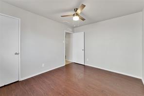 Foto del edificio - 4621 Sprucewood Ln