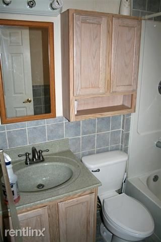 Foto del edificio - 229 E 14th St