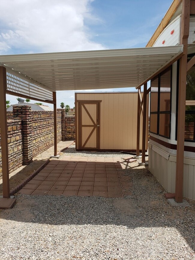 Building Photo - Park Model for Lease