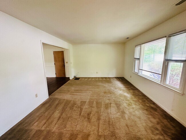Foto del edificio - 604 Kelsey Ln