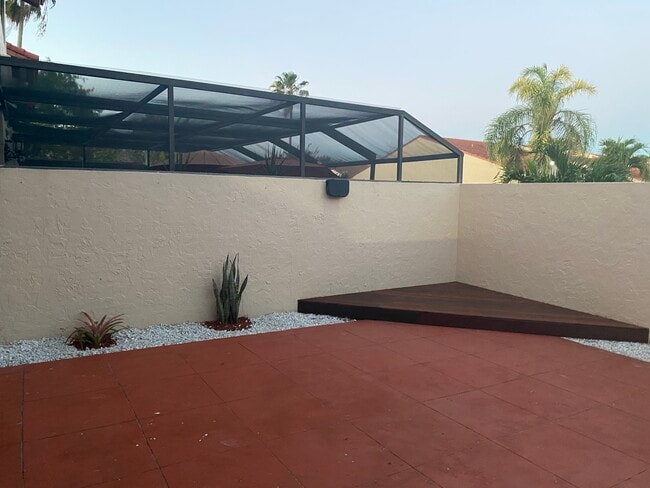 Building Photo - 8947 SW 149th Pl
