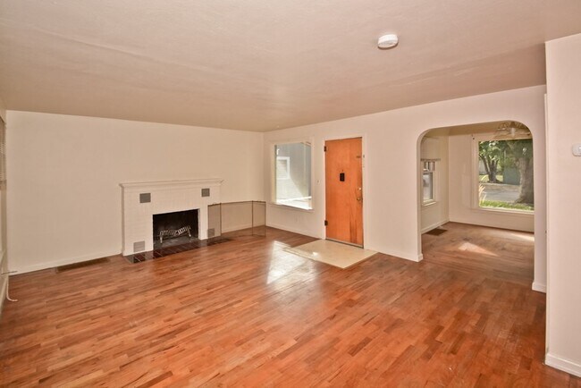 Foto del edificio - 1714 Heron St