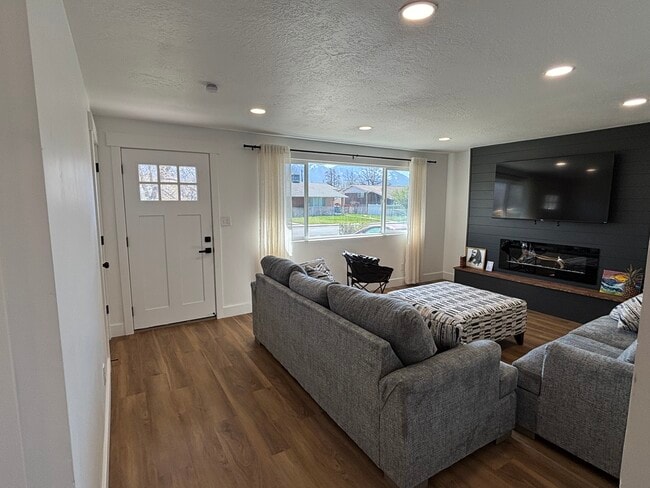 Foto del edificio - 954 S 100 W