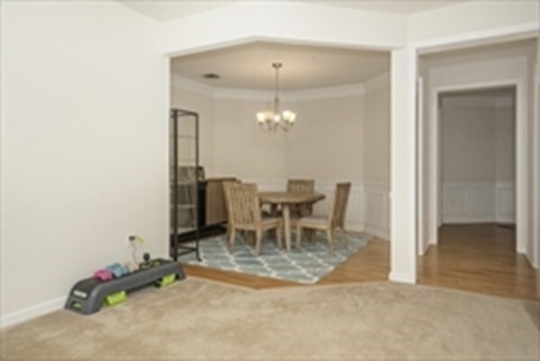 Building Photo - 110 Trotter Rd