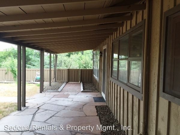 Building Photo - 1472 N Page Springs Rd