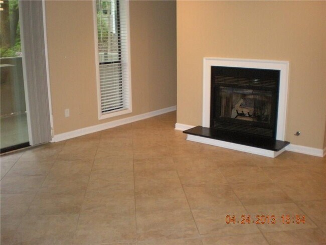 Building Photo - 1010 Wynnes Ridge Cir