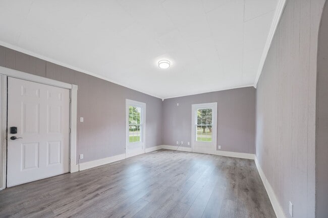 Building Photo - 2 Bedroom / 2 Bathroom House in Tuscola