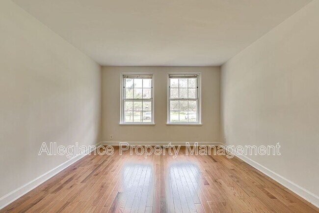 Foto del edificio - 4271 35th St S