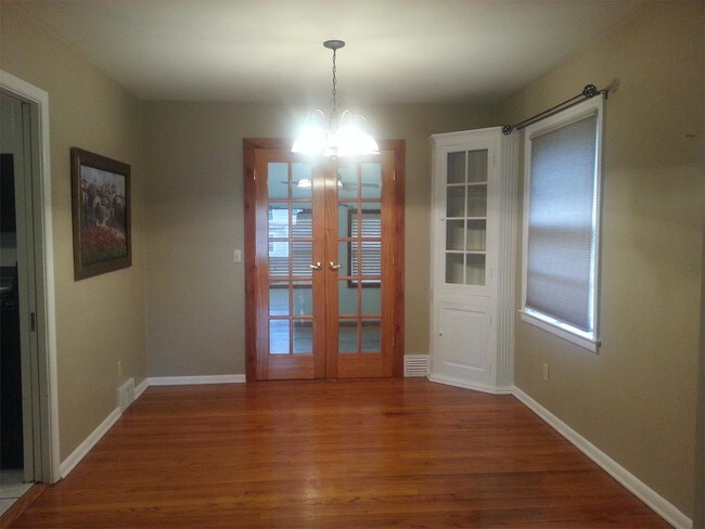 Foto del edificio - 407 N Prospect St