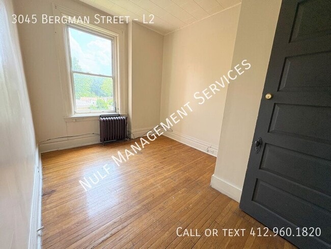 Building Photo - 3045 Bergman St