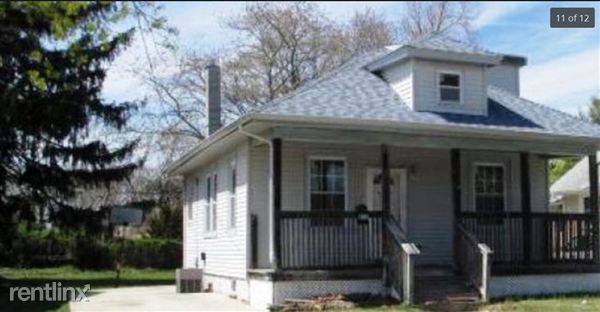 Primary Photo - 835 Linden Ave