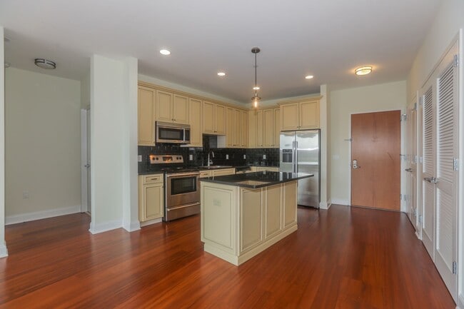 Photo - The Infinity Luxury Residences. Apartment