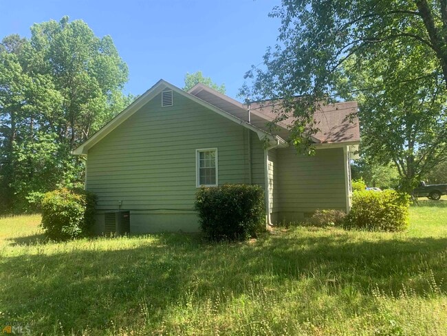 Building Photo - 745 Mt Bethel Rd