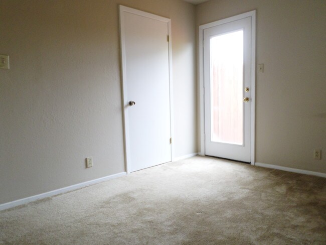 Master Bed Room - 2202 Leah Cove