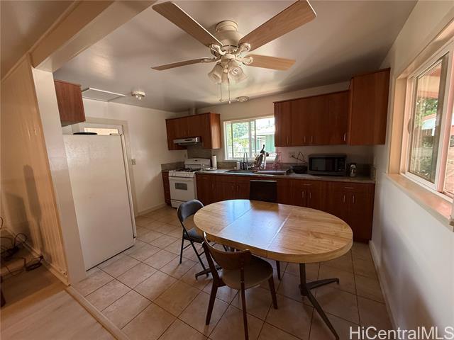 Foto del edificio - 91-1735-1735 Ala Loa St