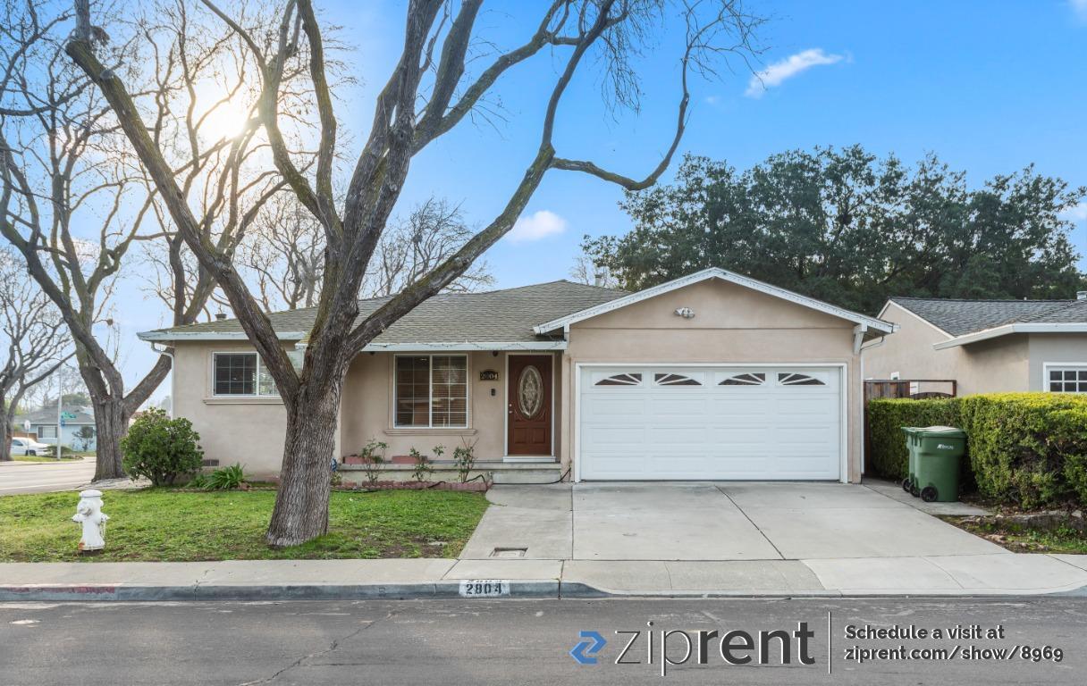 Foto principal - 2804 Steinhart Ct