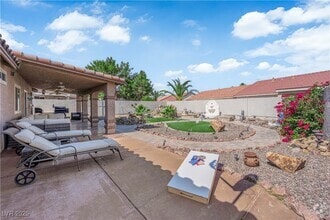 Building Photo - 343 John Henry Dr