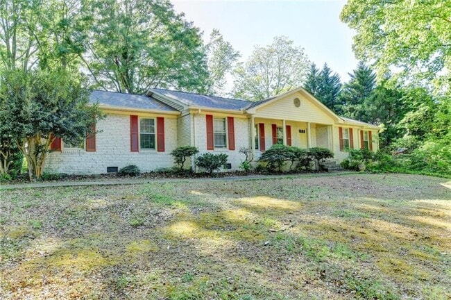Building Photo - 2628 Whitehurst Dr