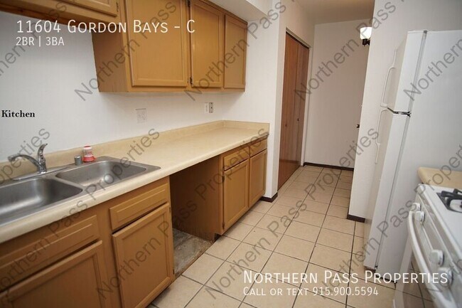 Foto del edificio - 11604 Gordon Bays Way