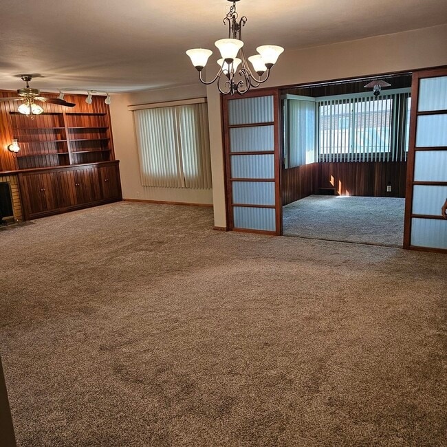 Foto del edificio - 2520 Guilford Rd