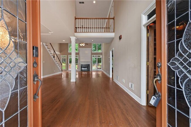 Foto del edificio - 1792 Bristol Farms Ct