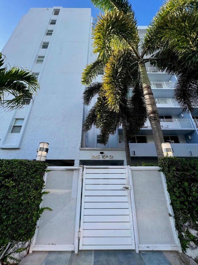 Foto del edificio - 1045 10th St
