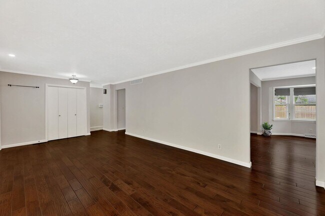 Foto del edificio - Charming Ranch in Rockwood!