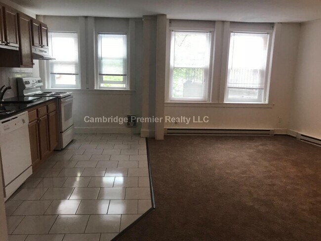 Foto del edificio - 181 Pleasant St