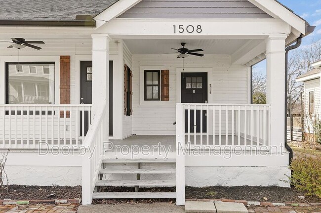 Foto del edificio - 1508 Bailey Ave