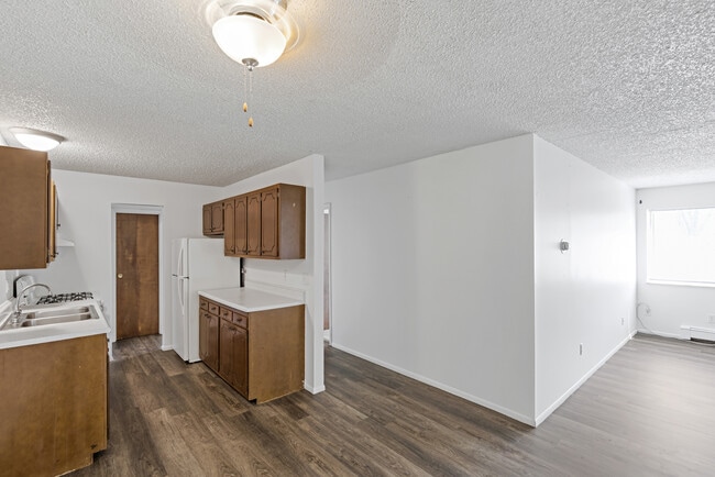 Building Photo - Carriage House Apartment