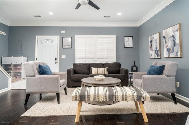 Foto del edificio - 3539 Mt Vernon Cir