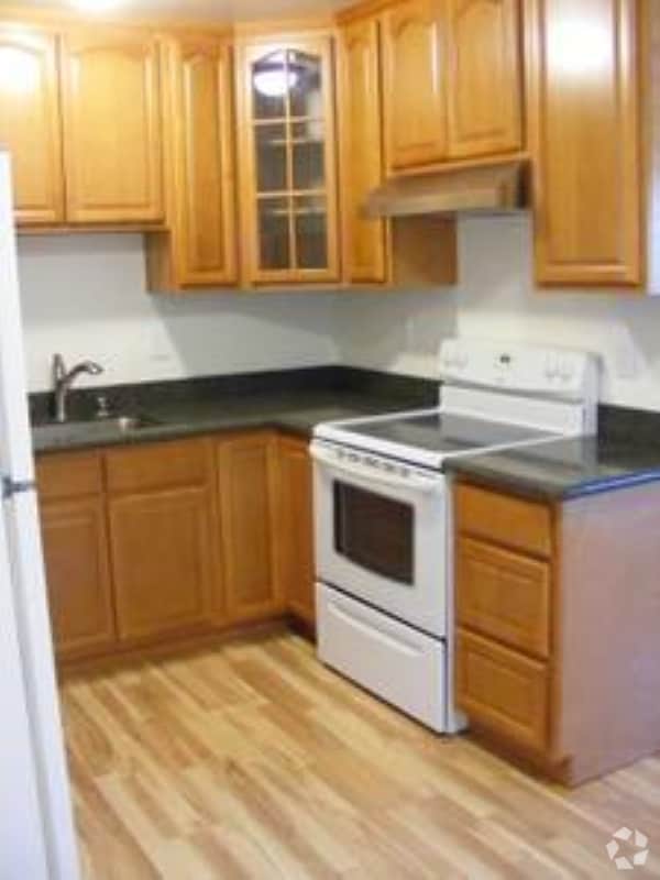 Cadillac West Student Apartments for Rent Campbell, CA 2 Rentals
